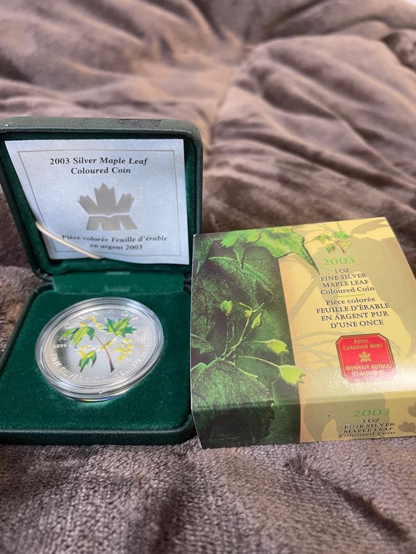 カナダ 2003年 カラー 1オンス 9999 シルバー メープルリーフ 