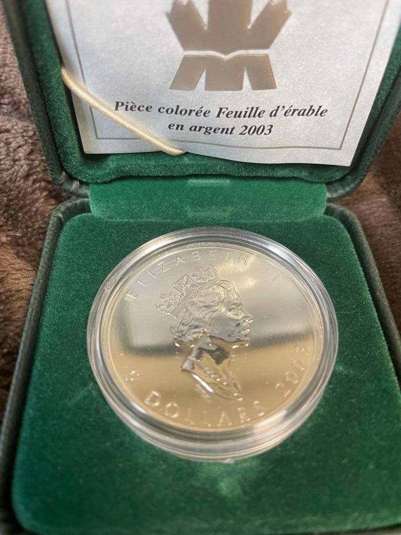 カナダ 2003年 カラー 1オンス 9999 シルバー メープルリーフ 