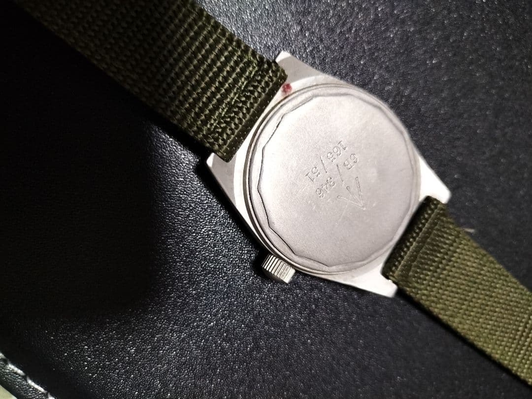 INTERNATIONAL WATCH CO. 手巻きベトナムミリタリー　IWC