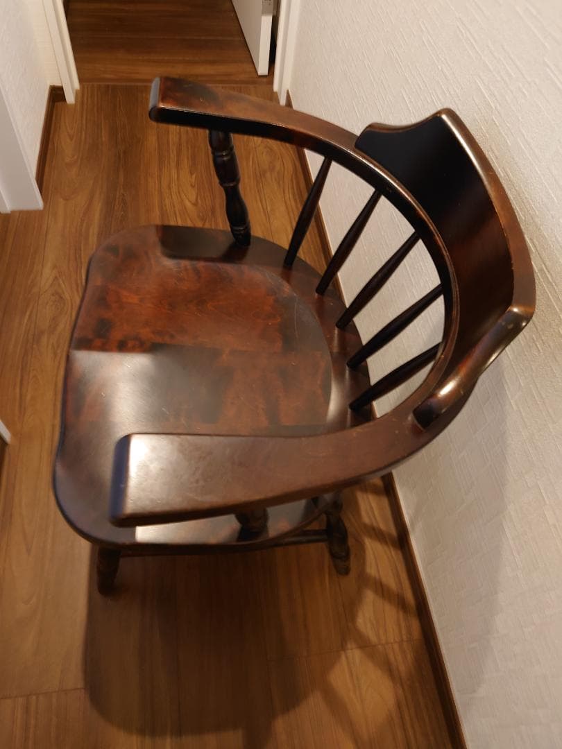 北海道民芸家具　キャプテンチェア　アームチェア 伝統的刻印付き　ブラウン系