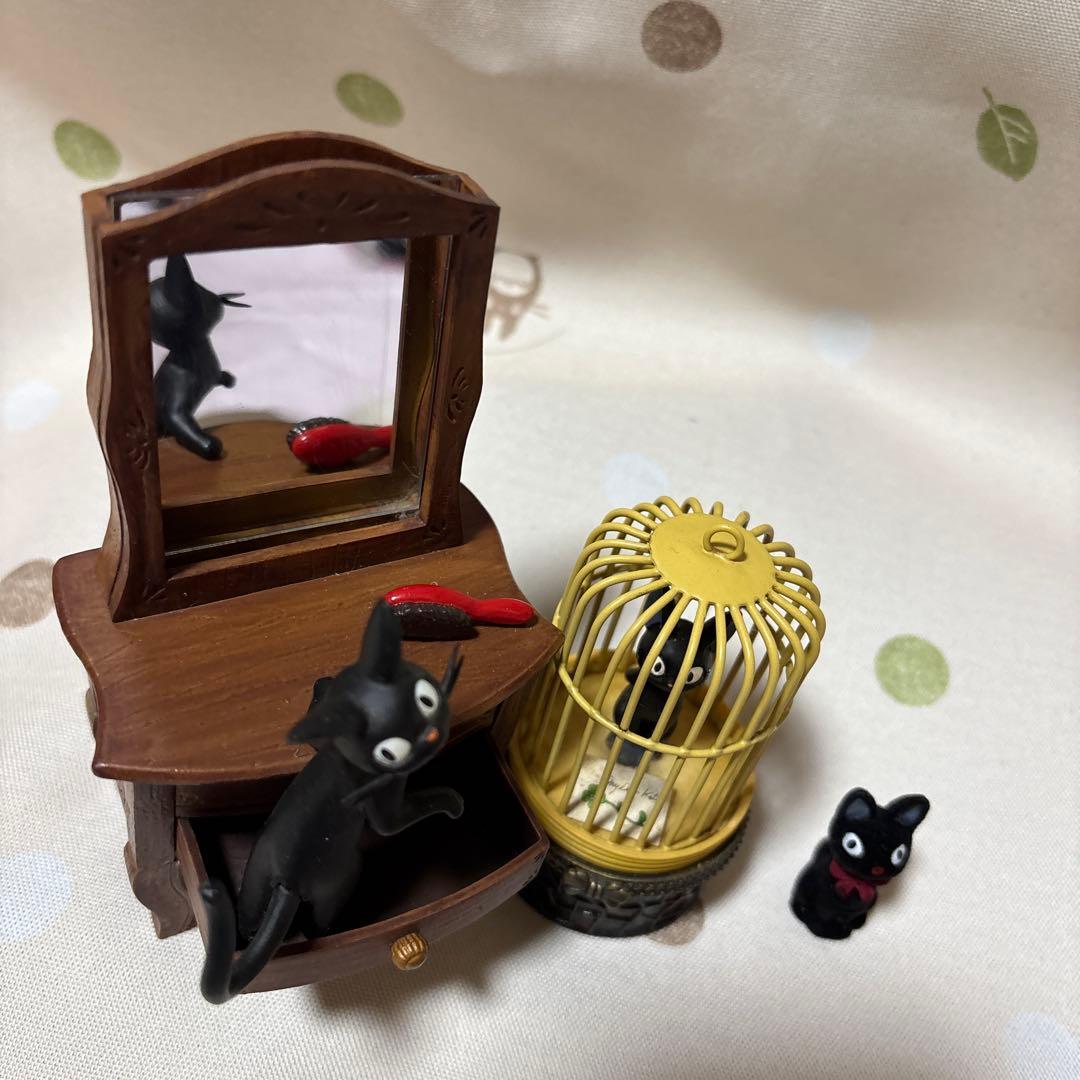 魔女の宅急便　カレンダー　アクセサリー入れ