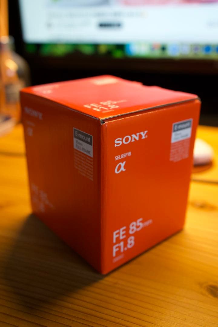 fe85mmf1.8 単焦点　フィルター付き