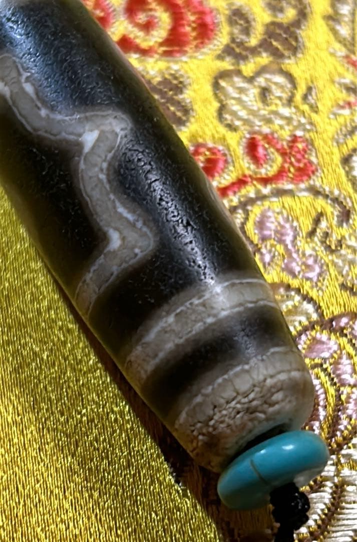 三眼天珠　老天珠　チベット天珠／送料込　匿名発送／チベット　天珠　お守り