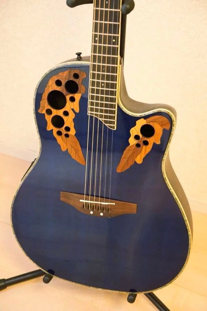 ＜動作美品＞OVATION CC44 ケース付き　ブルー