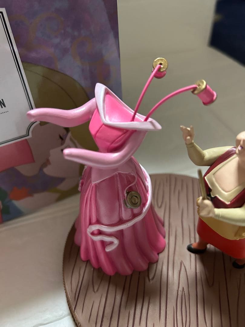眠れる森の美女　フィギュア　ディズニー　オーロラ姫　美品