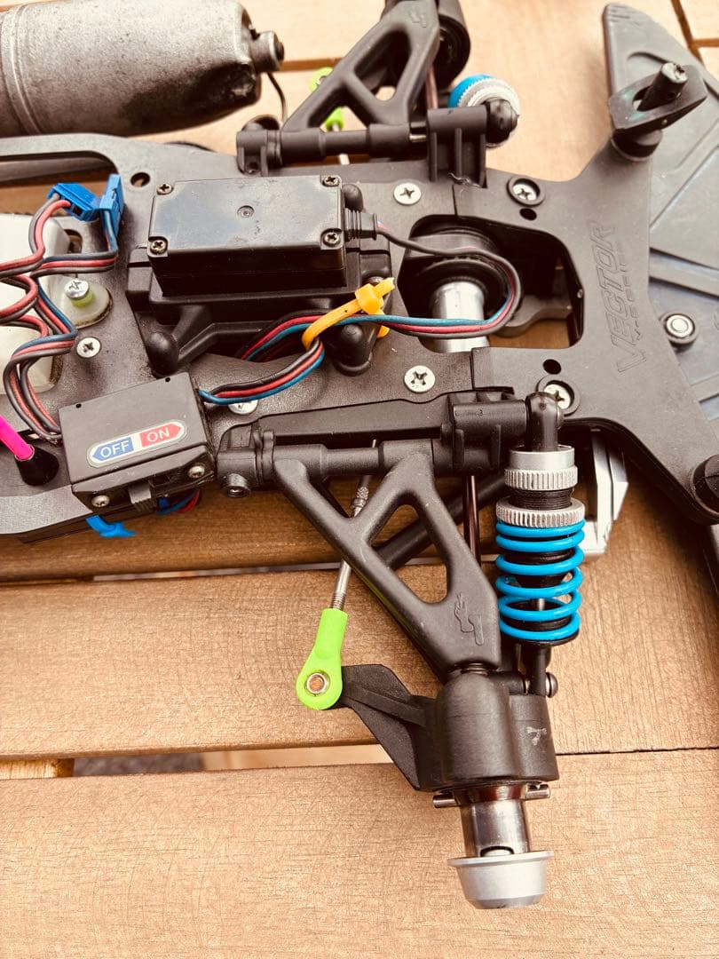 セントラルサーバントベクター1/8