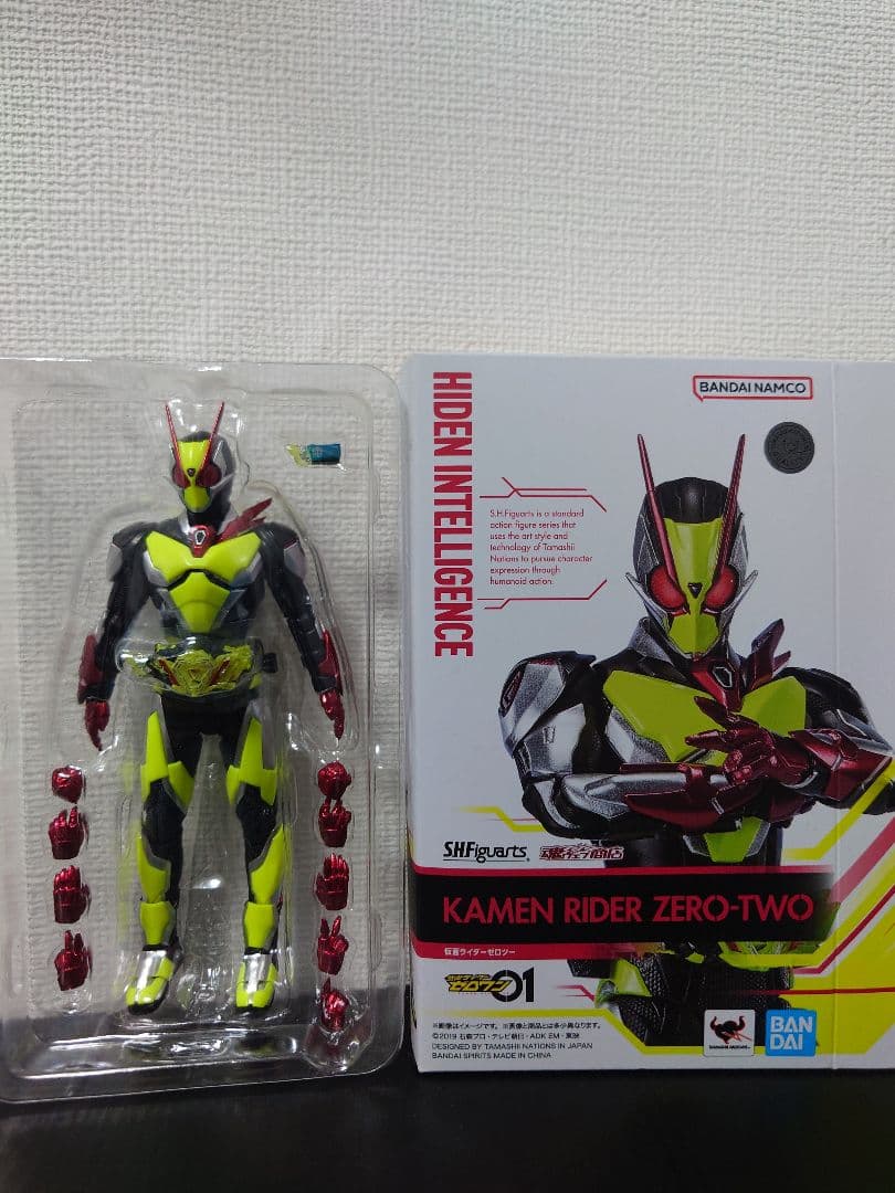 S.H.Figuarts　仮面ライダーゼロツー　開封品