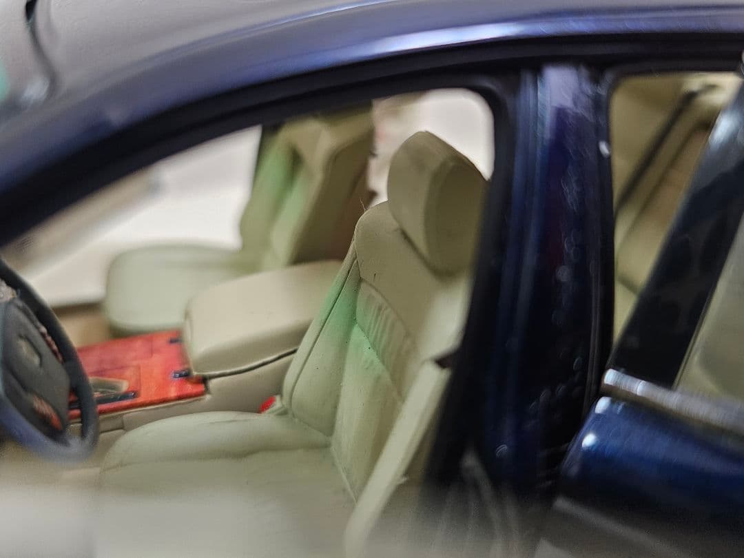 トヨタ 18クラウン ミニカー ダークブルー