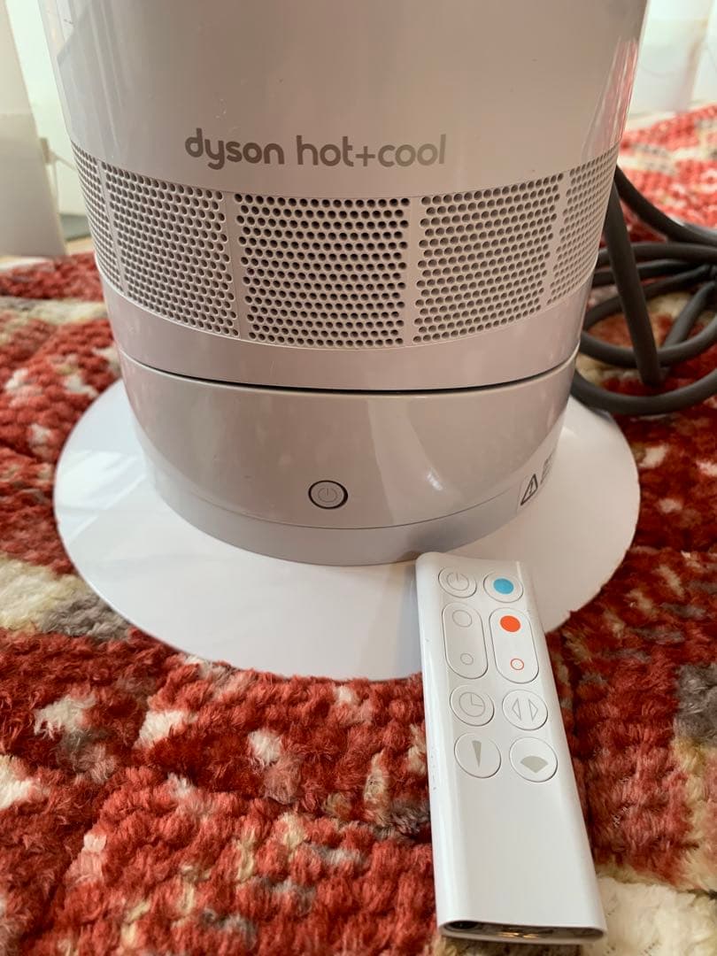 Dyson hot+cool 冷暖房機能付き扇風機AM09