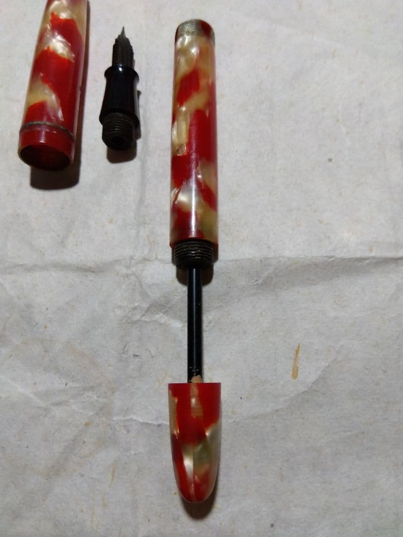 ♪レトロ万年筆　セルロイド　金魚柄