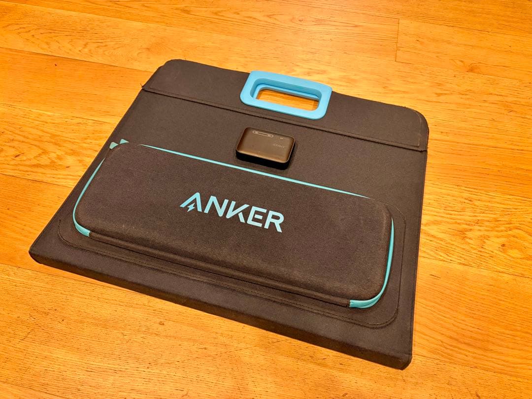 発電機・ポータブル電源 Anker PowerSolar 3-Port 100W