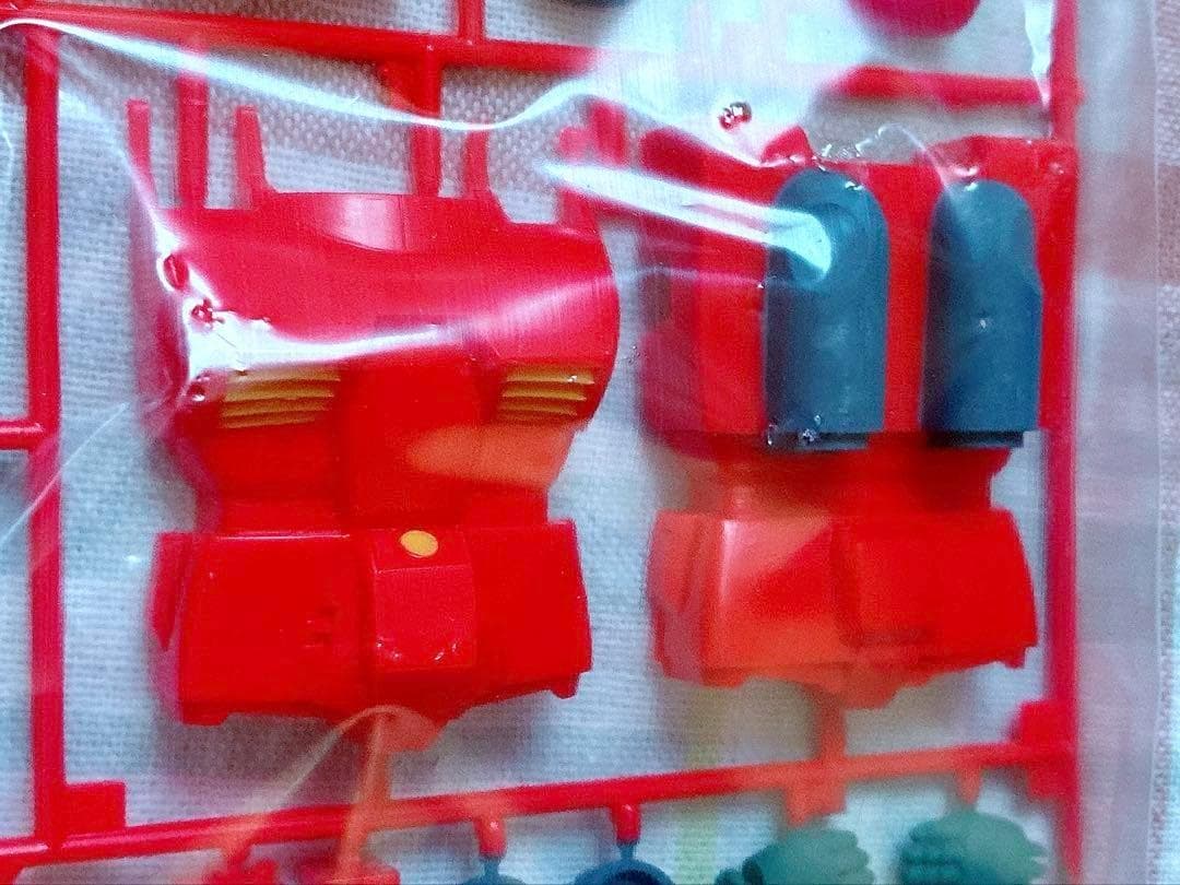 絶版 バンダイ フルカラーモデル 1/144 ガンキャノン シリアル入り