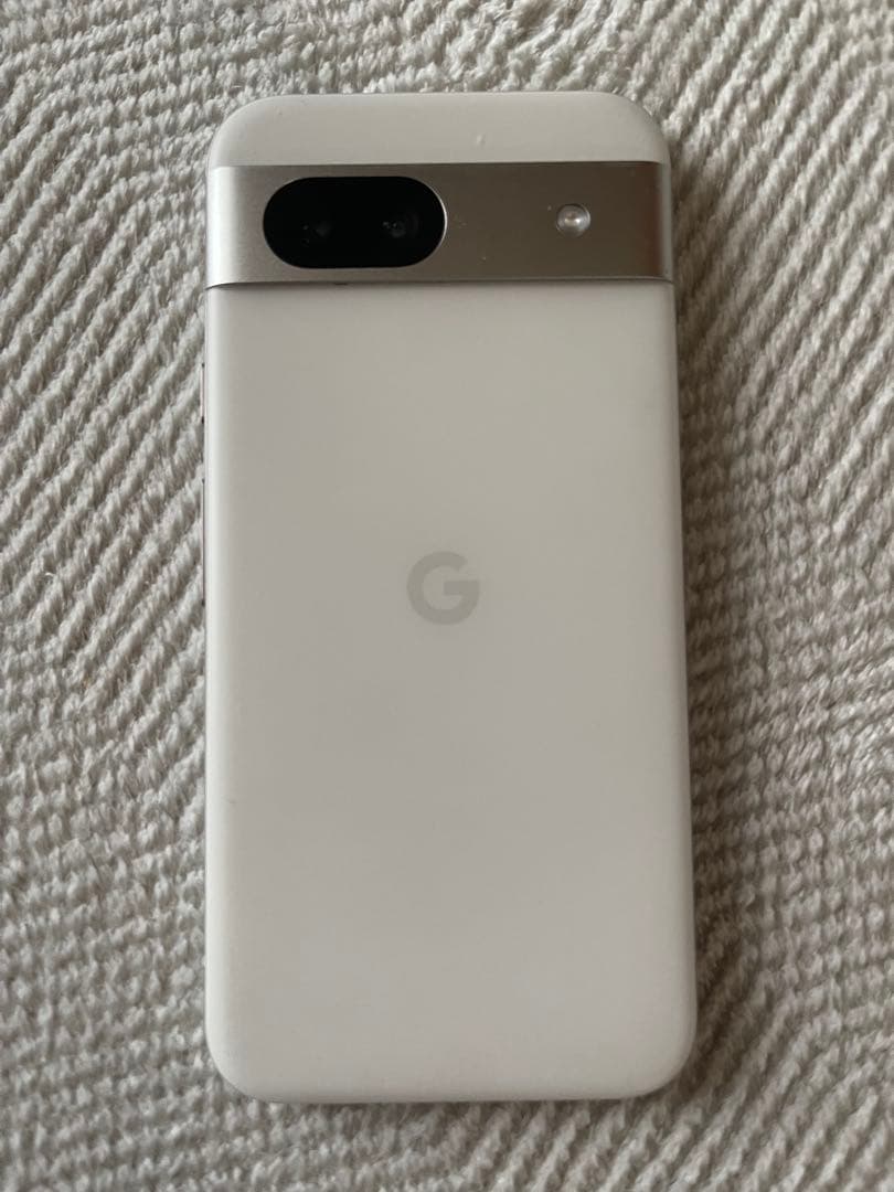 Google Pixel 8a ホワイト