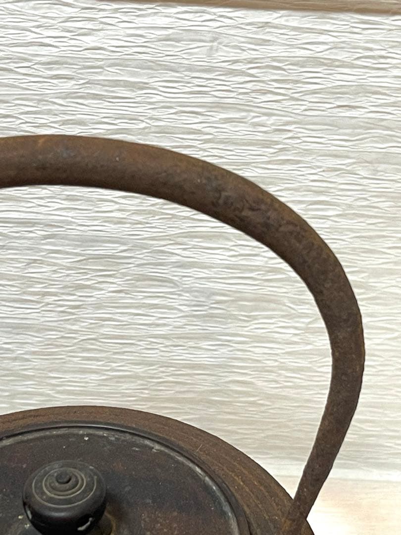 南部鉄器　亀甲文　鉄瓶　鉄釜　アンティーク　置物120