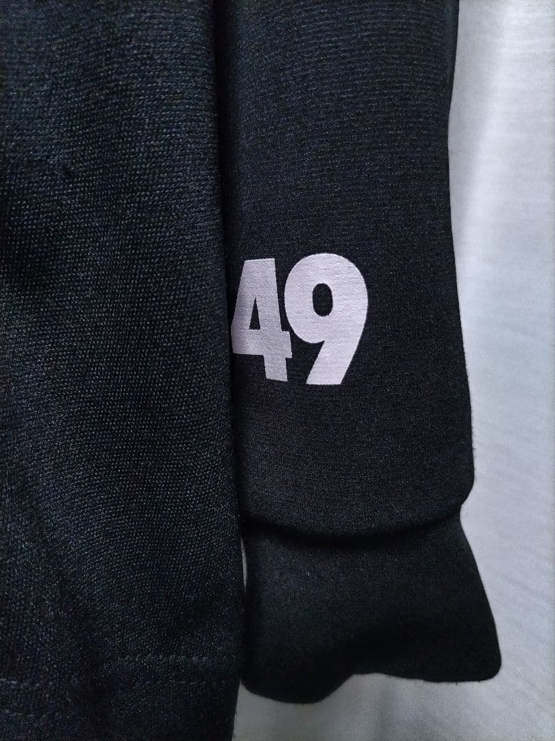 TFW49 プルオーバー パーカー　黒