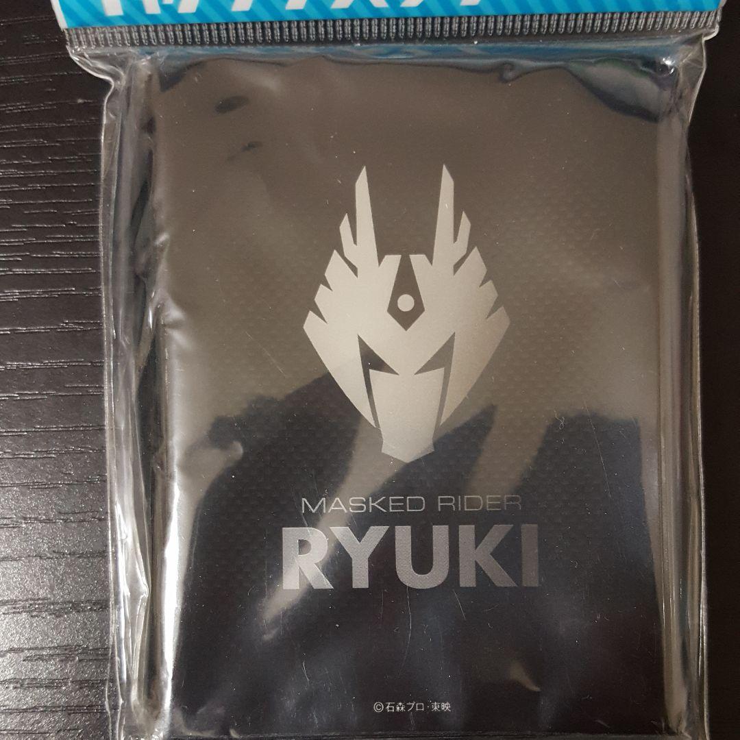 仮面ライダー龍騎　エンブレム　スリーブ