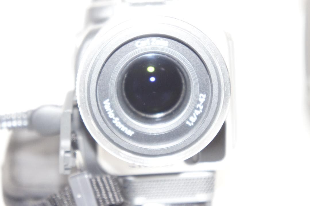 動作品★DCR-TRV20 SONY MiniDVビデオカメラ 825