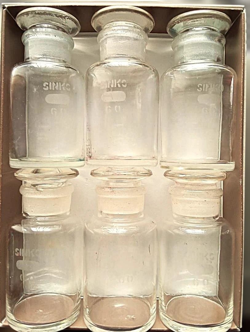 昭和レトロ 吹きガラス製 気泡有り 刻印入り 理化学硝子瓶 7本セット・美品