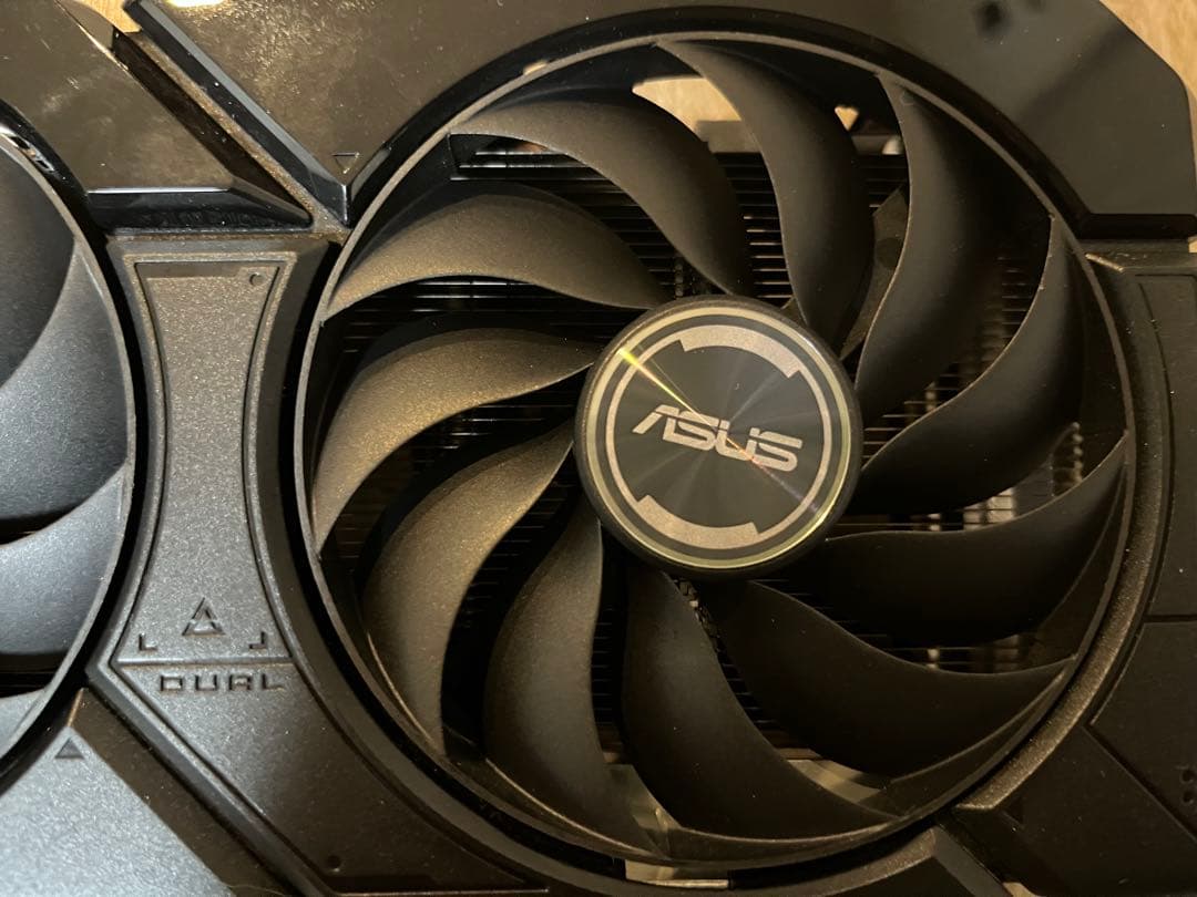 グラフィックボード・グラボ・ビデオカード ASUS Dual GeForce RTX4070 12GB