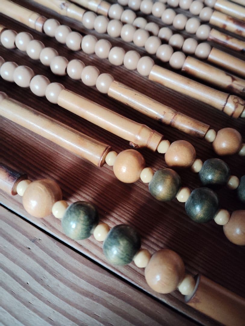 重量あります　ロング　昭和レトロ　木製珠すだれ　珠のれん　木製ヴィンテージ