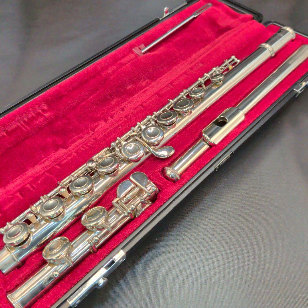 フルート　調整済美品　ヤマハ　YFL211（Eメカ仕様）