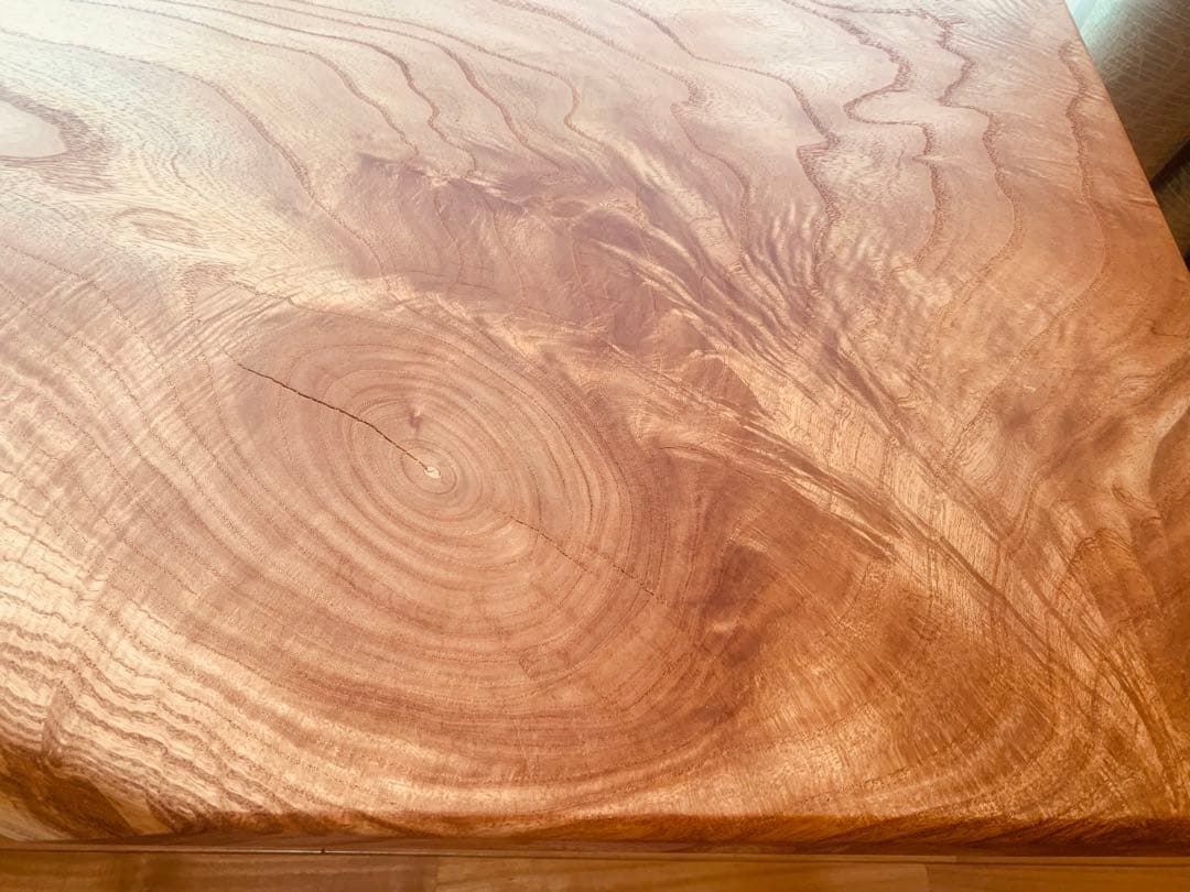 最終値下げ✨勿体ない利用&重厚リビングローテーブル、TVボード(栴檀一枚板天板)