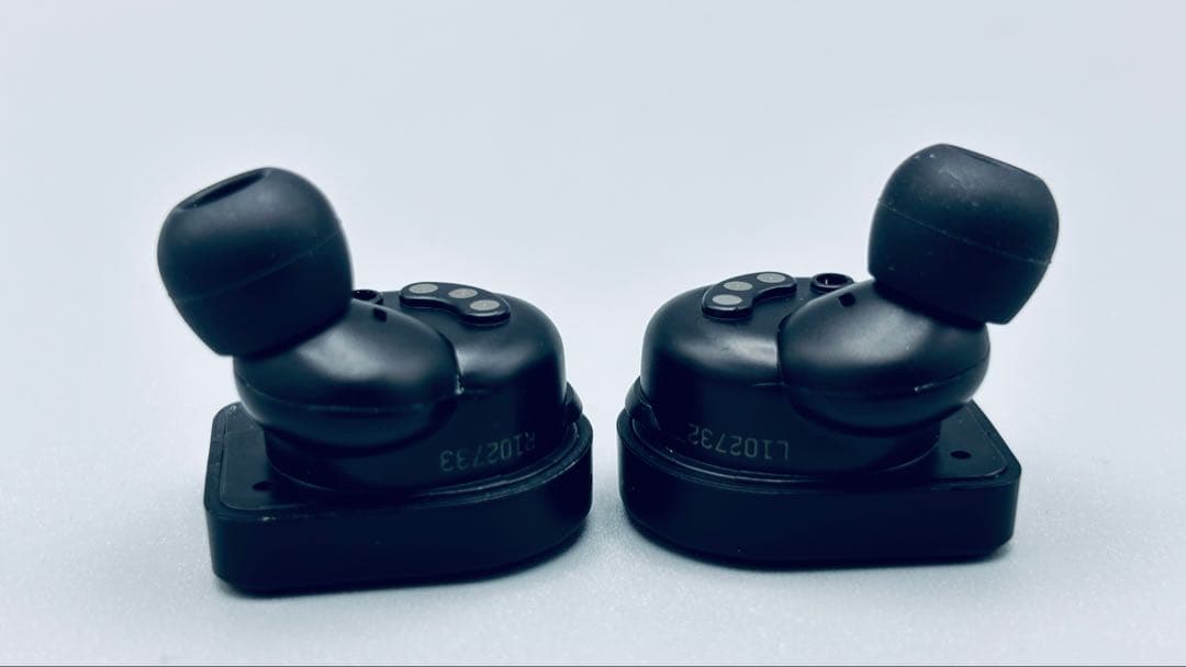 美品 ルイヴィトン ワイヤレスイヤホン ホライゾン　QAB160