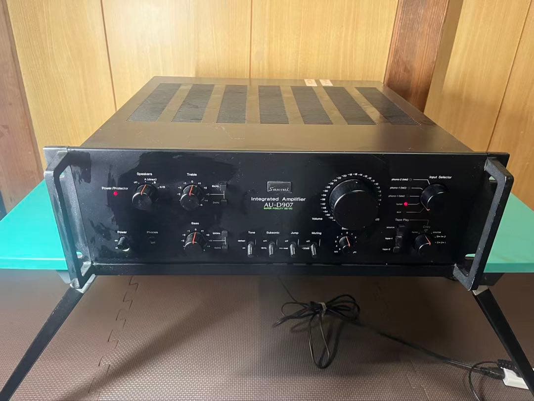 サンスイ　SANSUI AU-D907 プリメインアンプ
