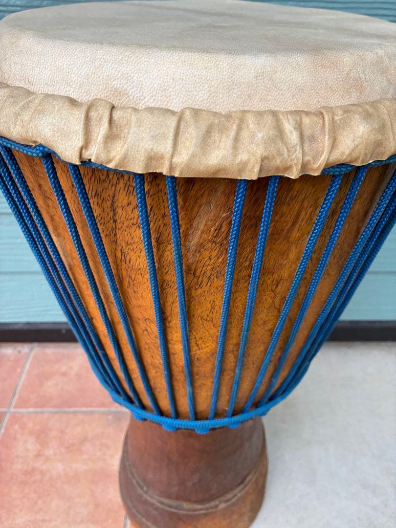 週末値下げ　ジャンベ　大型木製　メーカー製造国不明