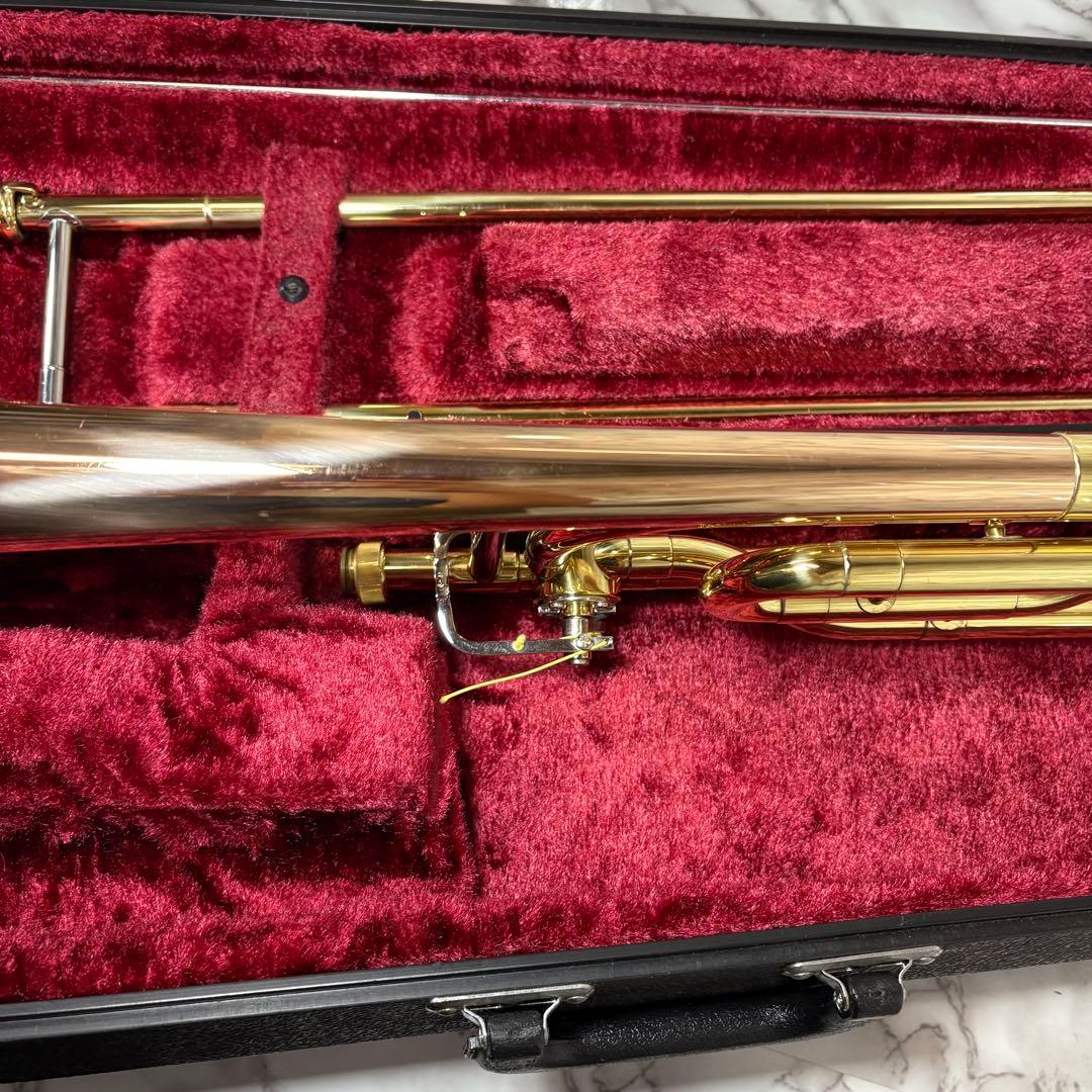 美品　ヤマハYSL-3540R テナーバストロンボーン マウスピース付　メッキ
