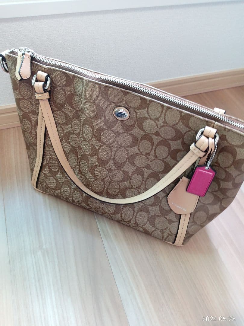 週末セール★新品未使用★コーチバッグ