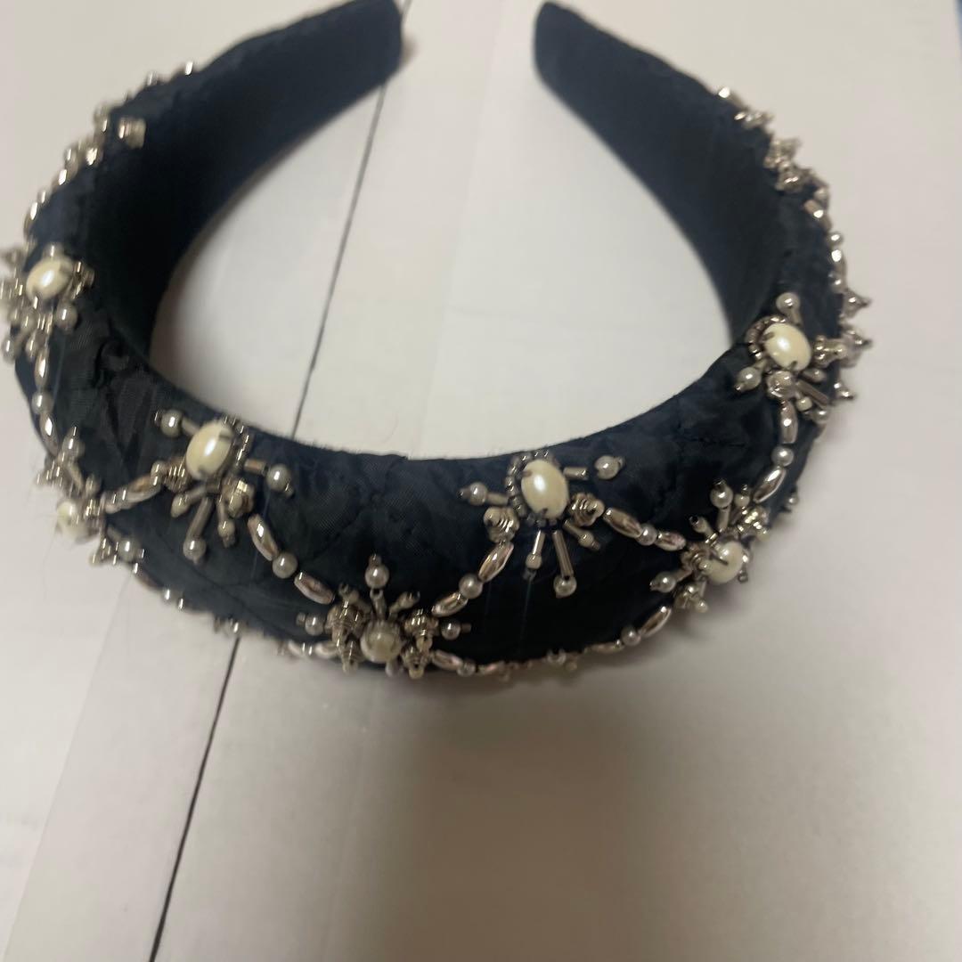 【8月限定値下げ】tanaka daisuke 黒 パール装飾ヘアバンド