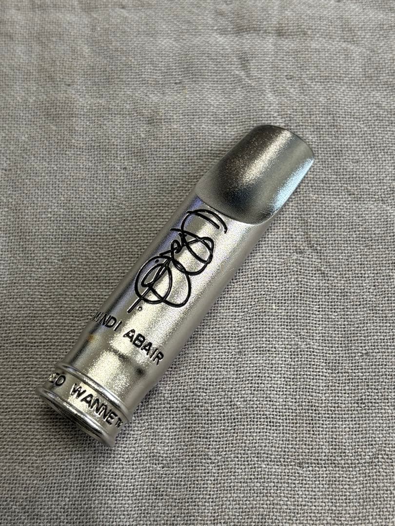 セオワニ　ミンディエイベアカスタム　アルトサックス用マウスピース　開き6