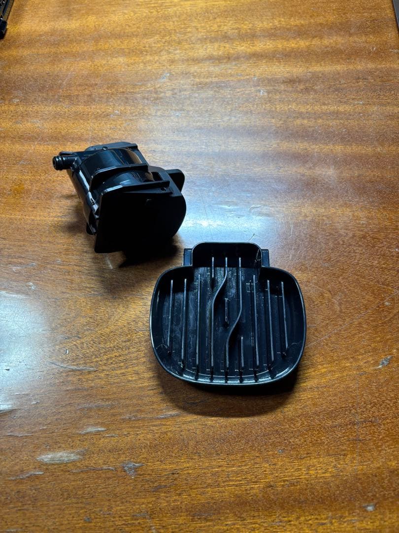 年始SALE 美品　ネスカフェゴールドブレンド バリスタスリム　HPM9640