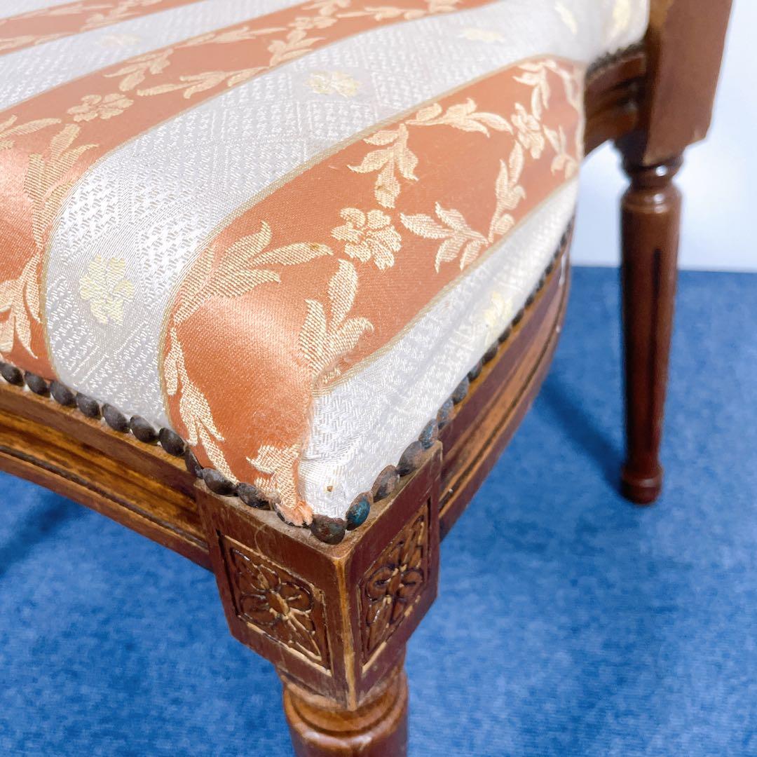 【フランスアンティーク②】ルイ16世様式 華麗ストライプ織物張 メダリオンチェア