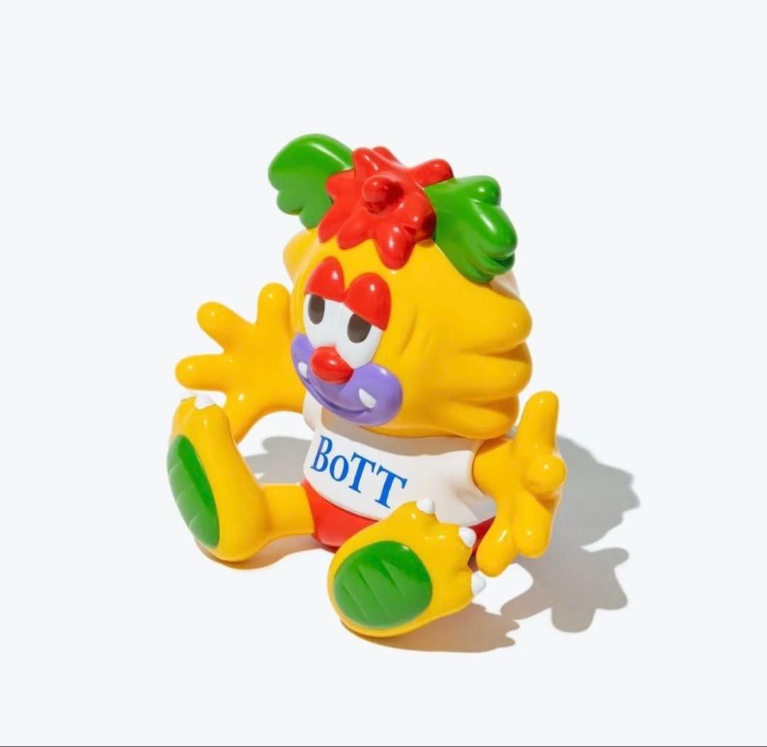 BoTT × VERDY Visty Toy