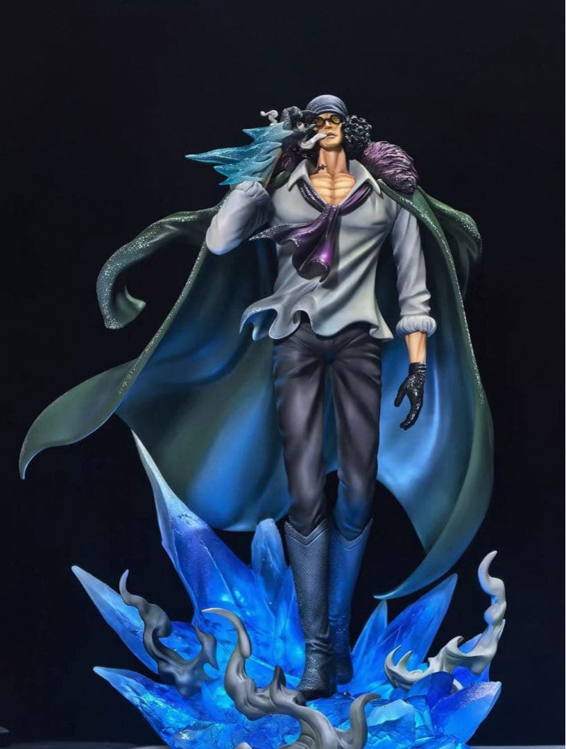 ワンピース　クザン　ガレージキット　フィギュア　完成品