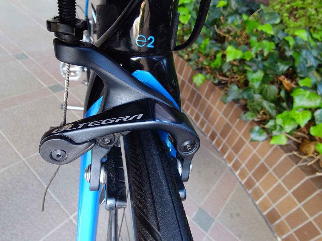 TREKロードバイクDomane 4.0　2014（コンポ換装11速）引取値引有