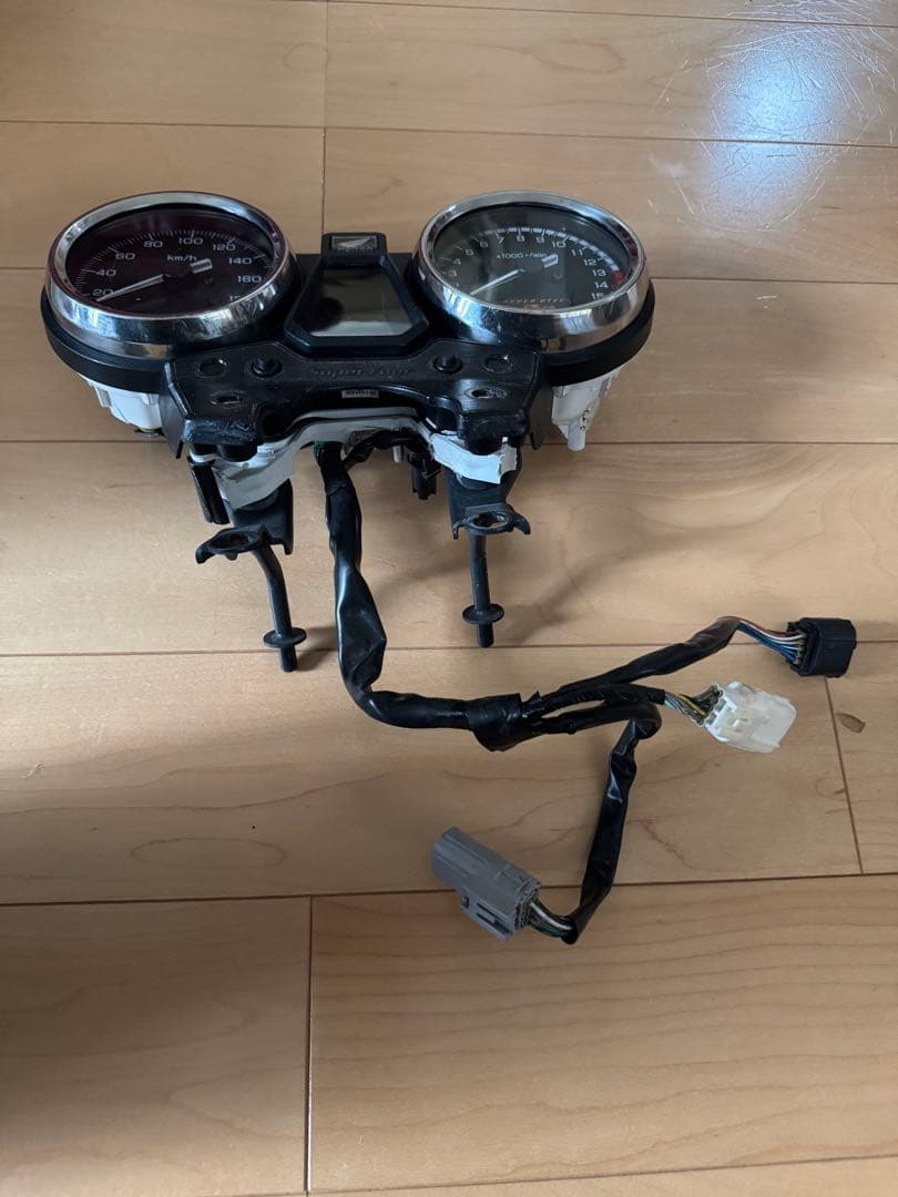 ⭐︎CB400SF NC42 後期ABS無し メーターパネル　作動確認済み