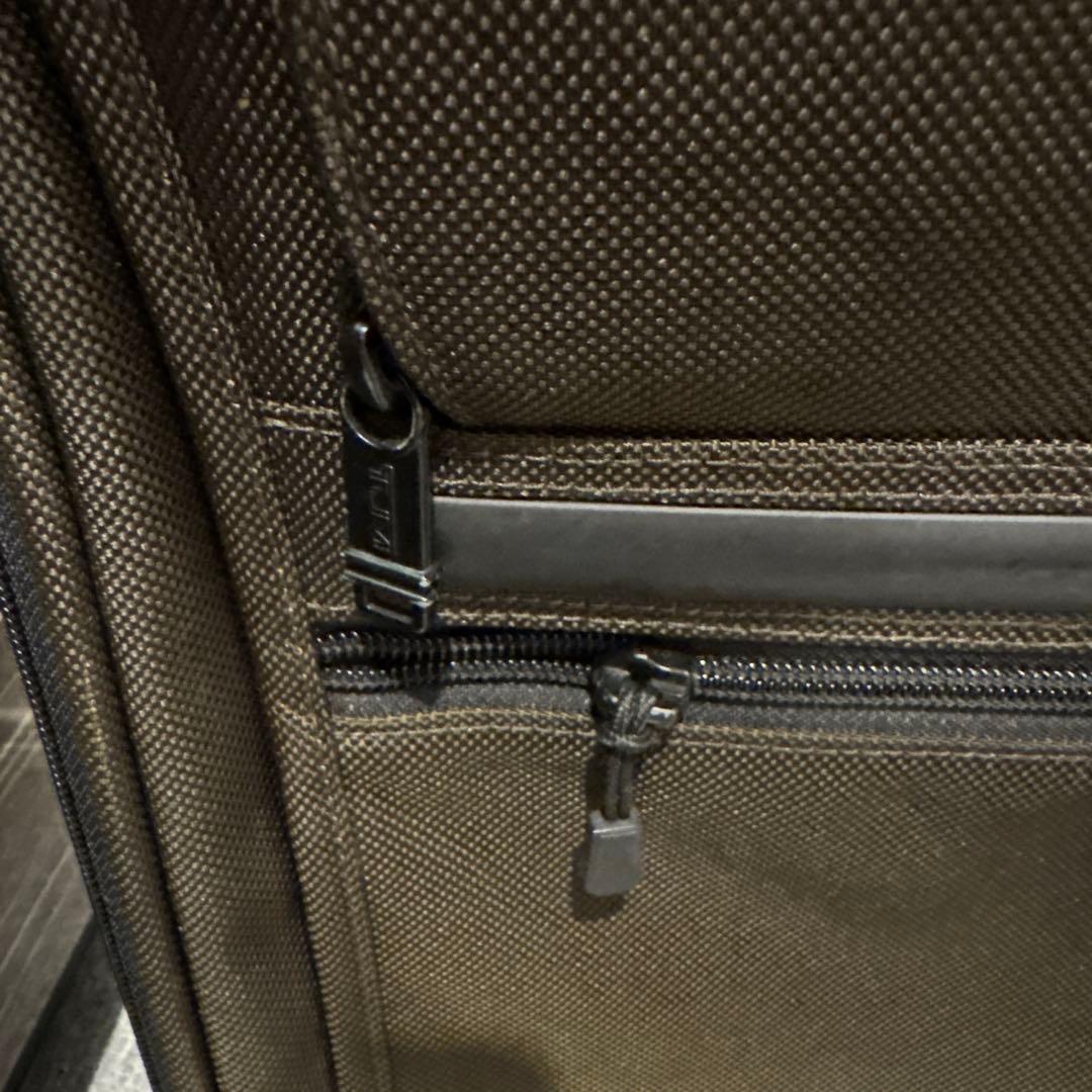 TUMI　トゥミスーツケース　ブラウン　ビジネス　旅行　出張