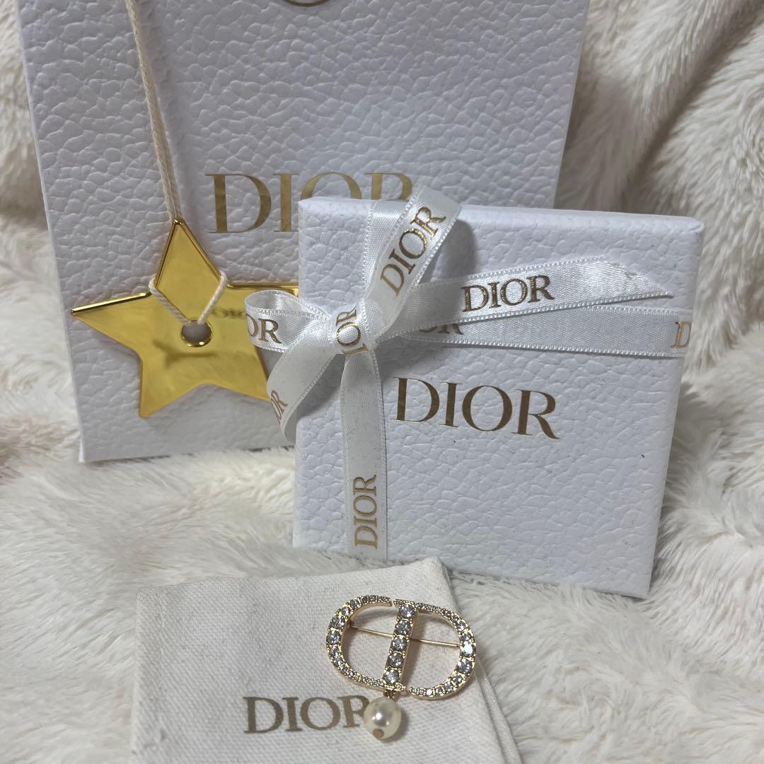 【K】Dior Petit CD ブローチ ゴールド