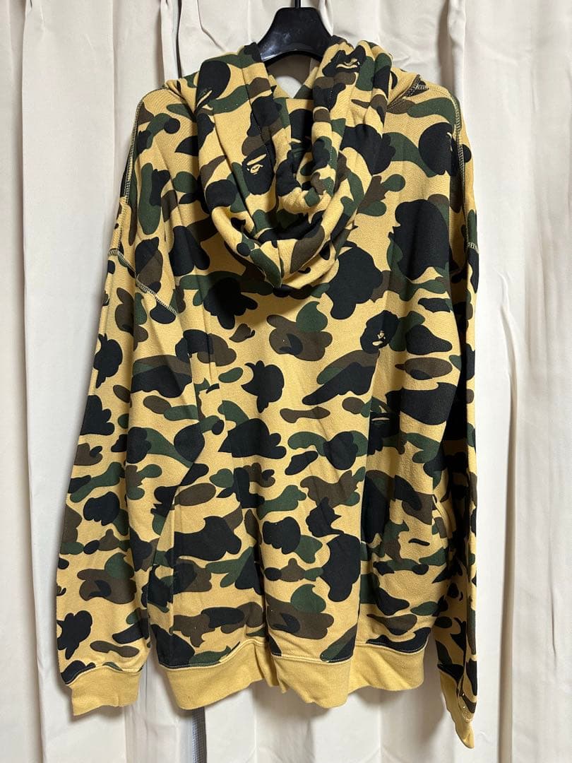 A Bathing Ape カモフラージュパーカー