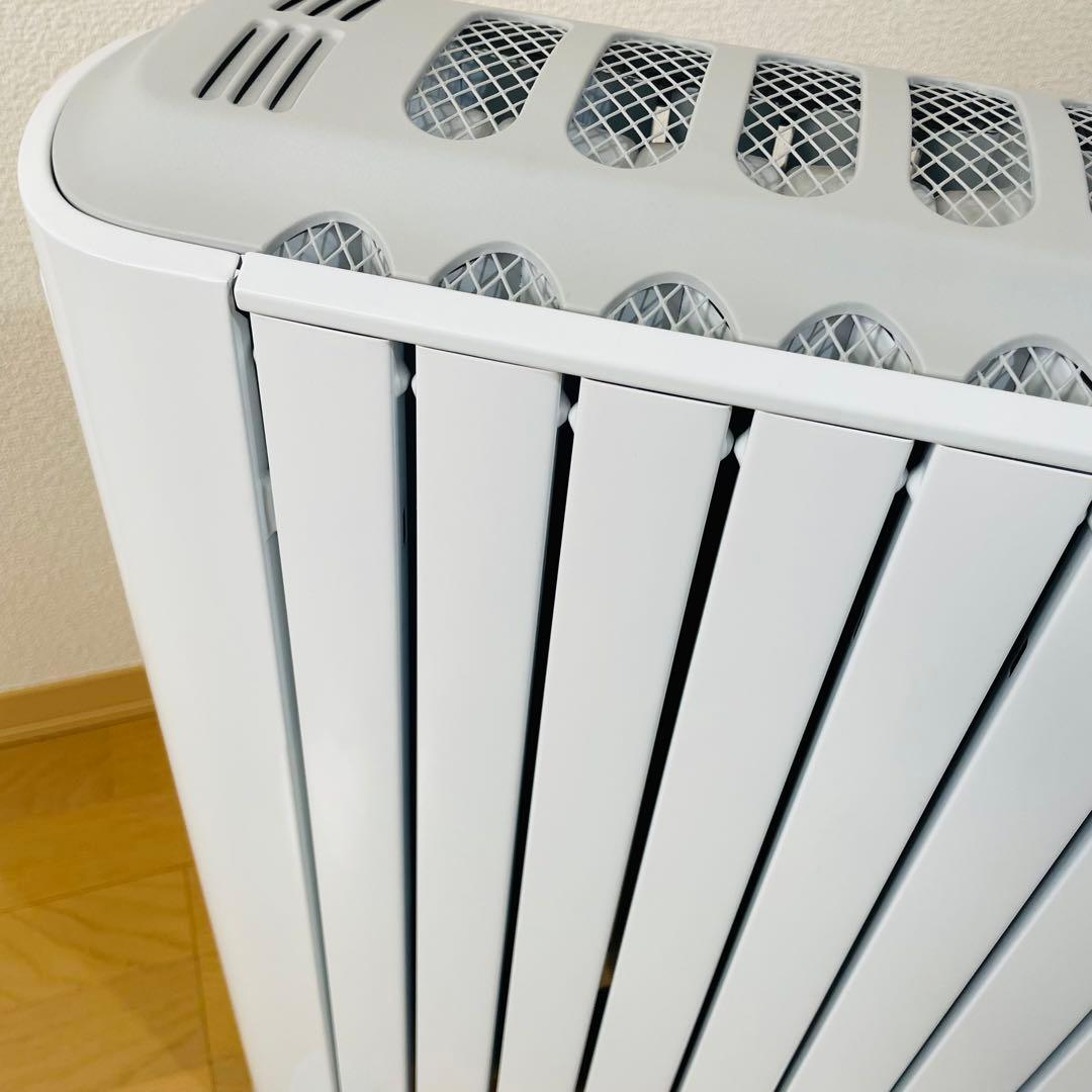 極美品✨　デロンギ ベルカルド オイルヒーター 10～13畳用 リモコン付