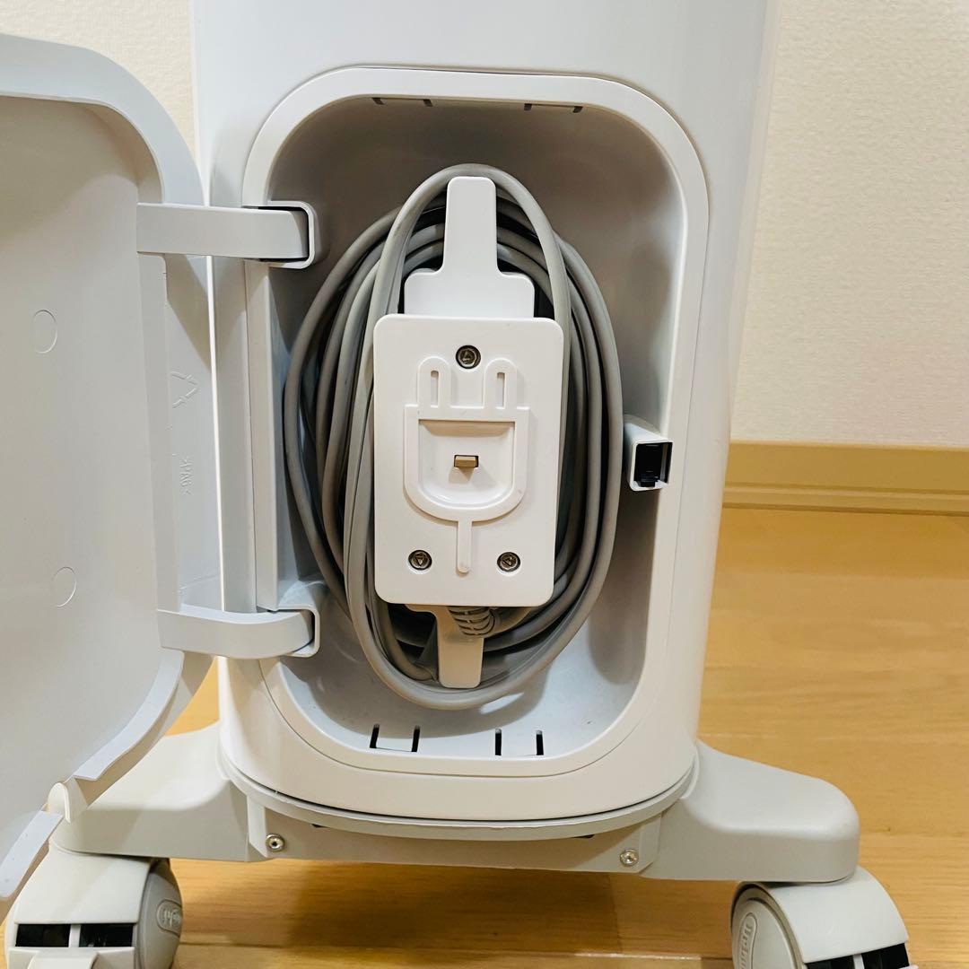 極美品✨　デロンギ ベルカルド オイルヒーター 10～13畳用 リモコン付
