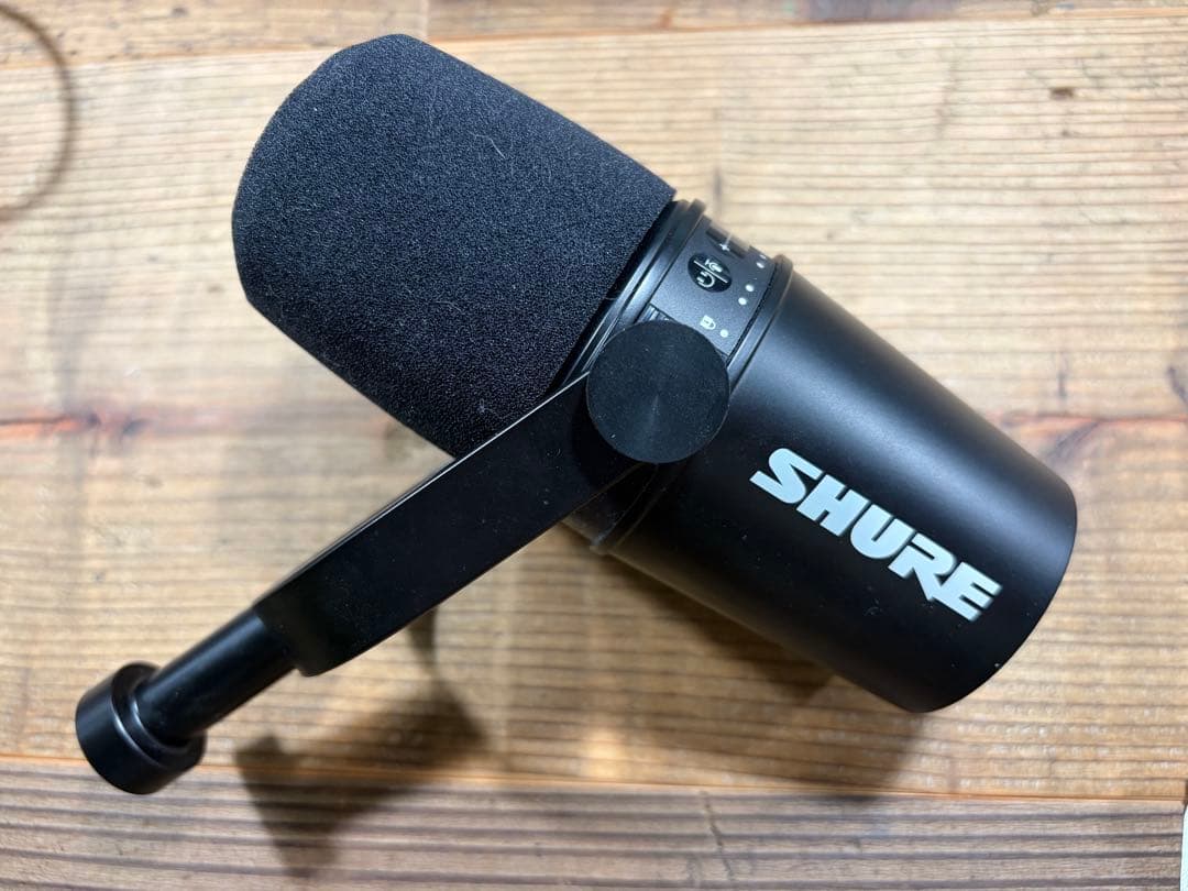 【美品】SHURE MV7 PODCAST MICROPHONE