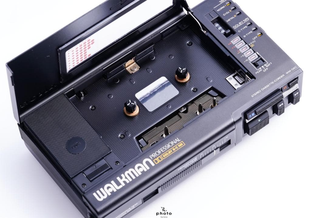 SONY WALKMAN プロ機 最高音質録再機 WM-D6C