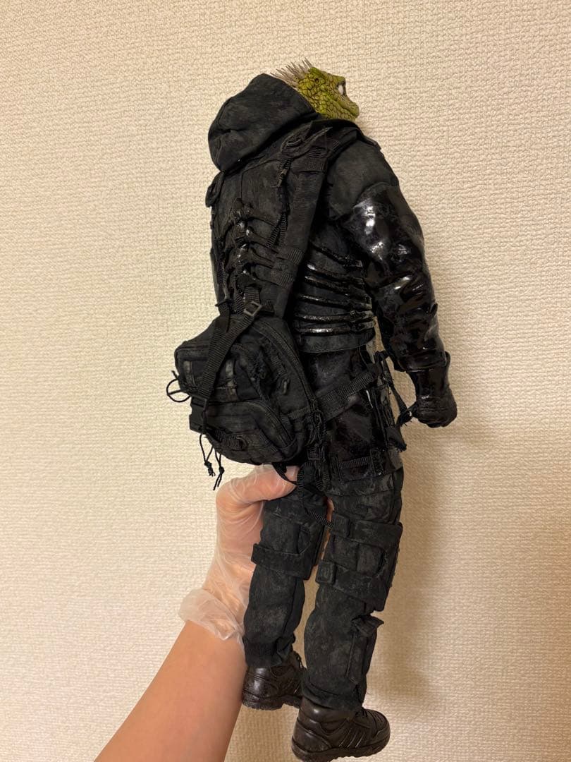 【MHz限定 DX版】threezero ドロヘドロ カイマン 1/6フィギュア