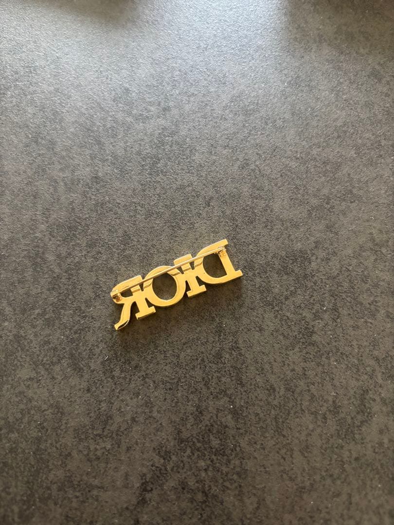 dior ディオル　ブローチ