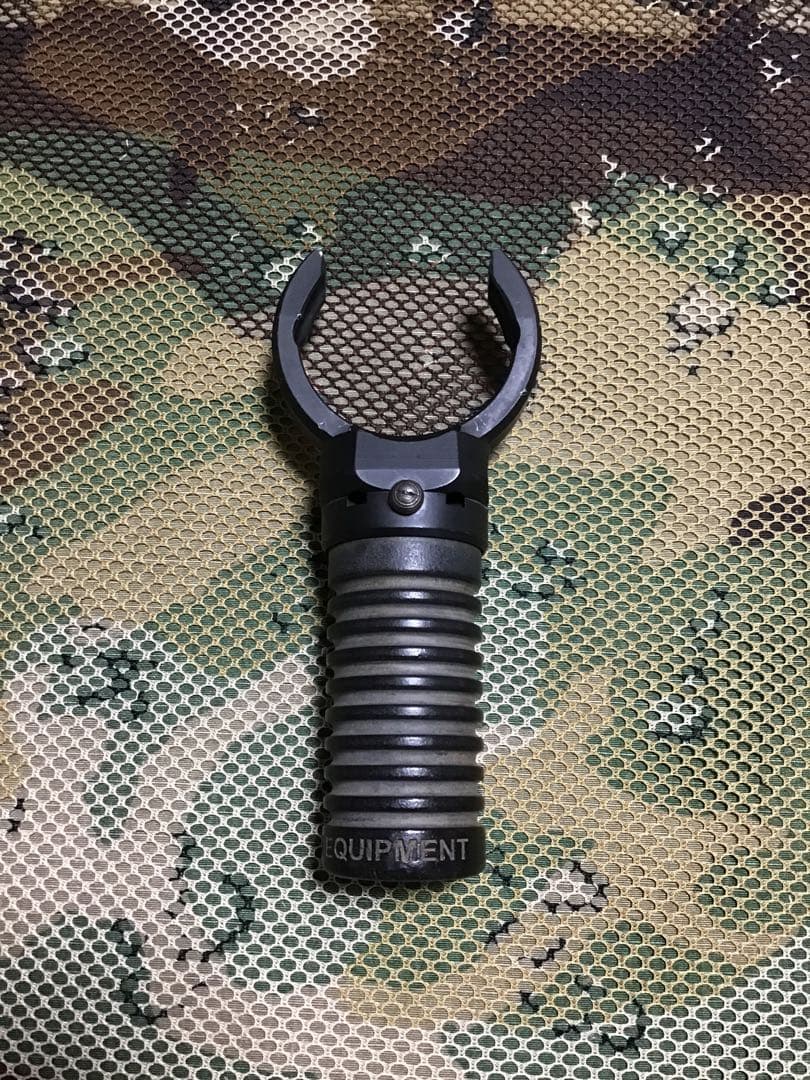 米軍放出品実物　M 203 フォアグリップ　中古品46