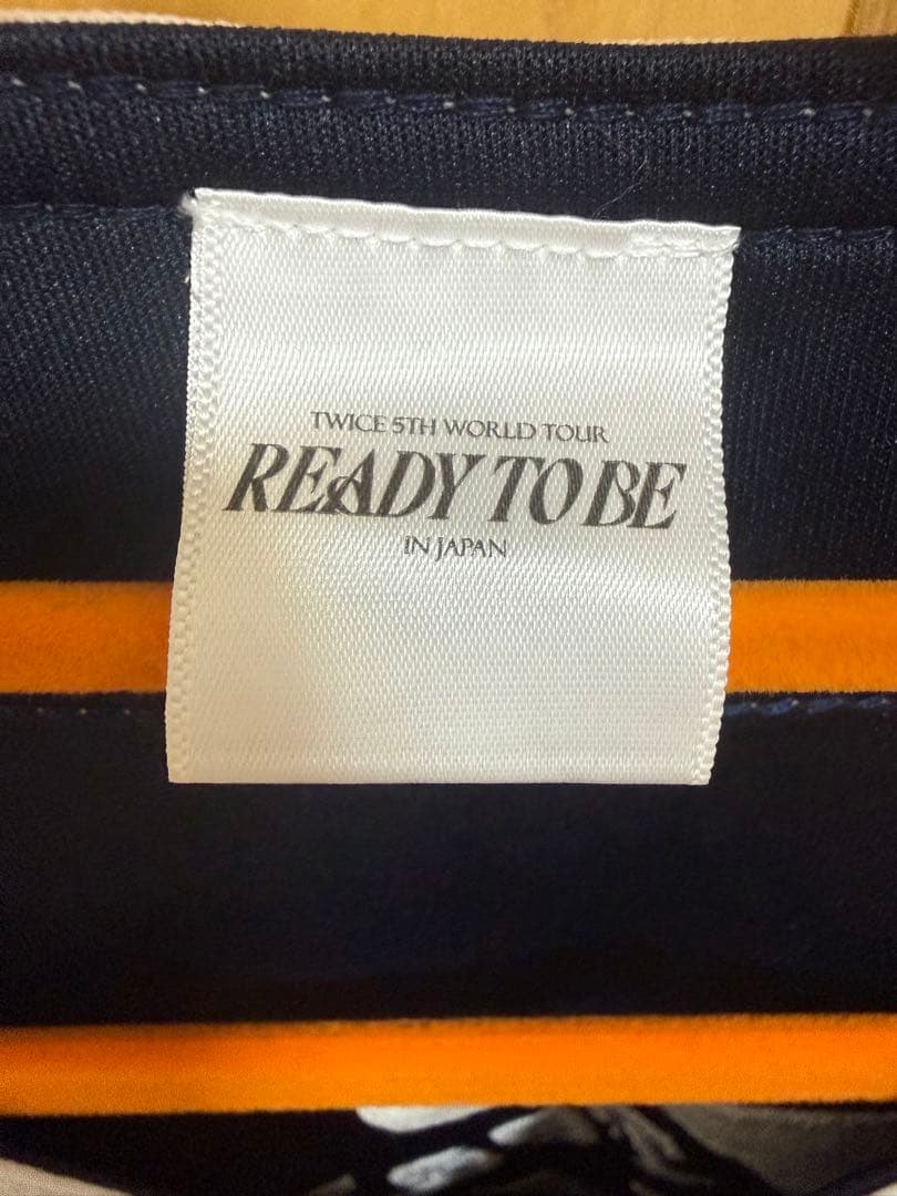TWICE READY TO BE Tシャツ